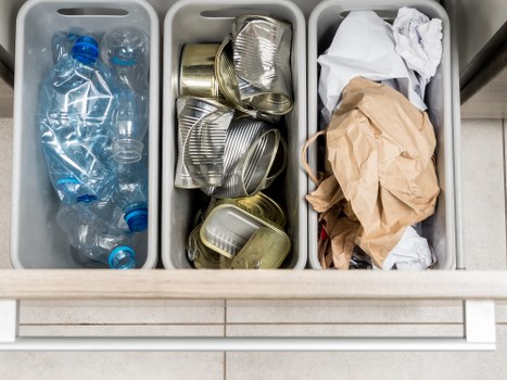 Eco-friendly disposal methods during home clearance